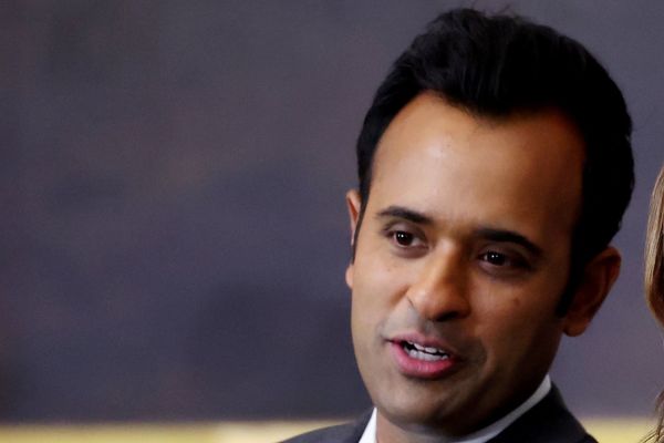 J.D. Vance loans core advisers to boost Vivek Ramaswamy's Ohio governor bid: report