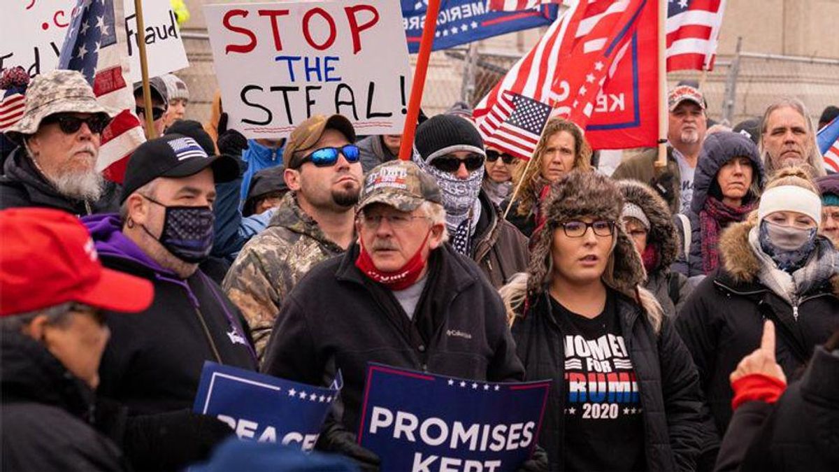 The power of the Big Lie: Why do 30% of Americans cling to Trump's dark fantasy?