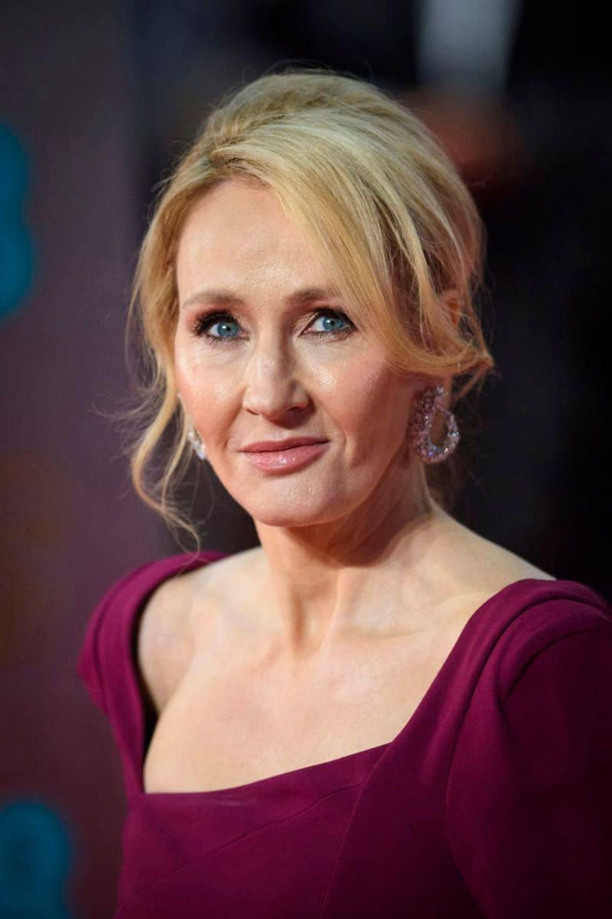 J.K. Rowling reveals death threats over transgender row