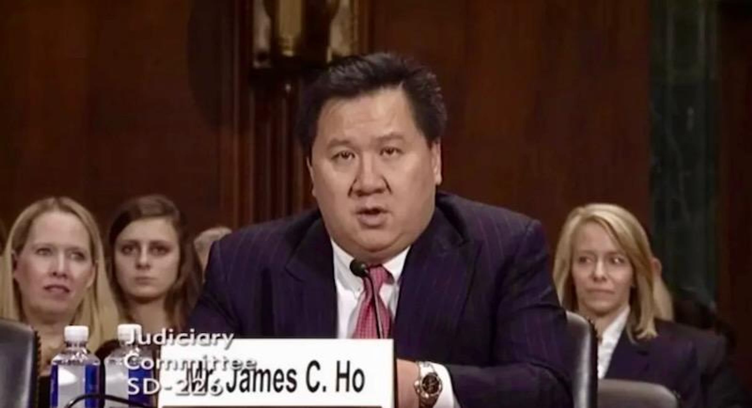 ‘Where law goes to die’: Legal expert buries ‘Trumpy’ Fifth Circuit for creating chaos (rawstory.com)