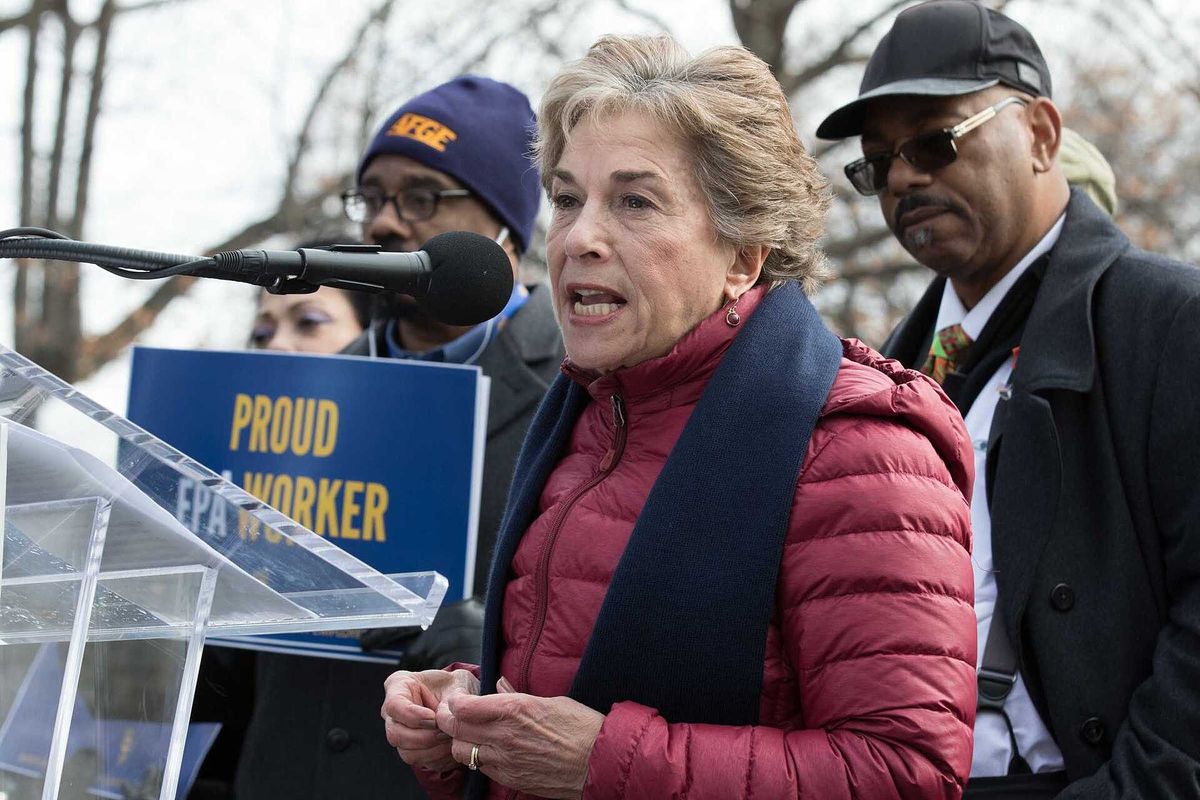 Jan Schakowsky