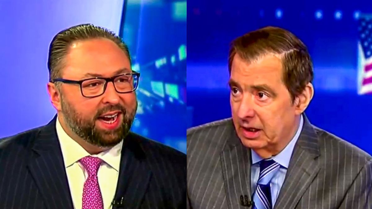 'How can you defend that?' Fox News host slams aide after Trump blames Ukraine for war