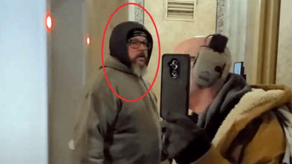Capitol rioter couldn't fool Feds by restoring iPhone factory settings