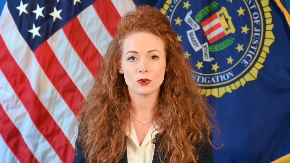 FBI supervisor scrambles after 'career ending' praise for anti-Trump agent: report