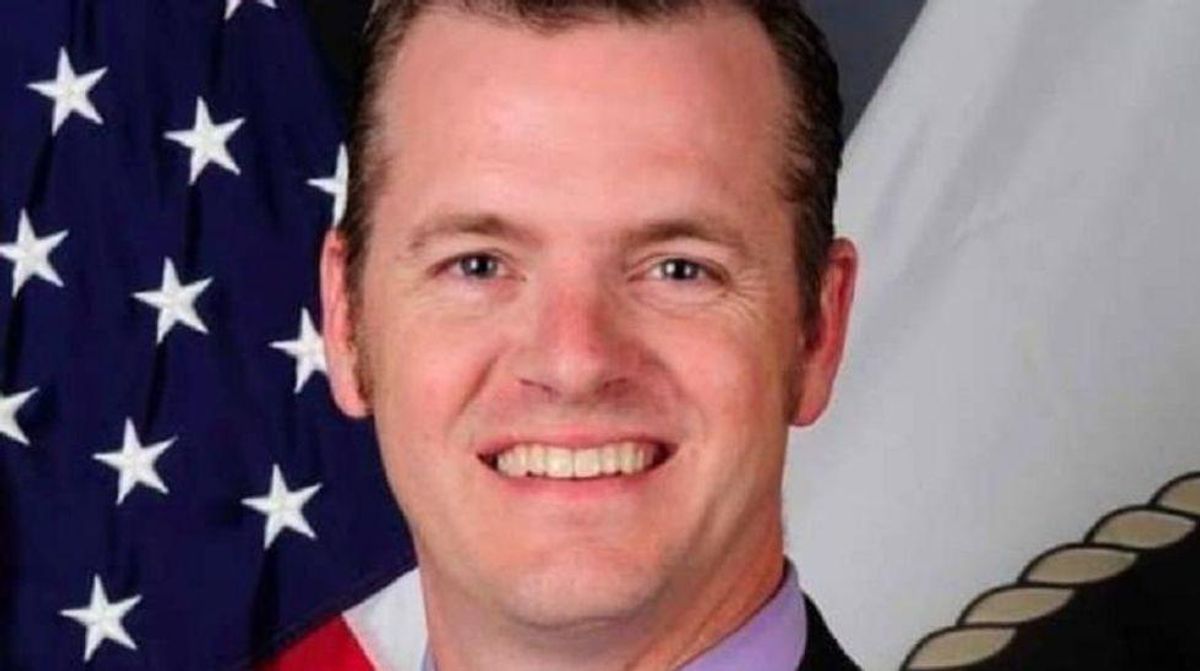 MAGA-rioting former GOP candidate threatened cops visiting his home -- now he's been ordered back to jail