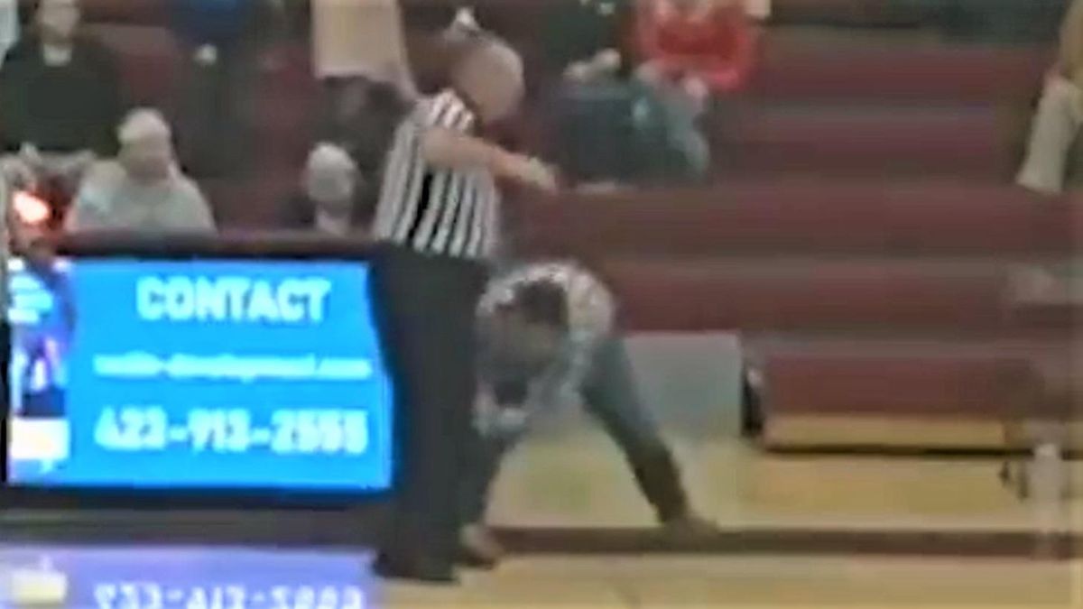'I acted the fool': Tennessee GOP lawmaker regrets trying to pull down basketball ref's pants during argument