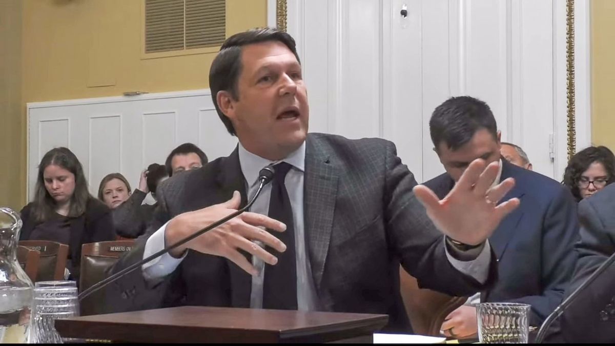 Republican stammers while pushing for budget he called 'unserious' and 'disappointing'