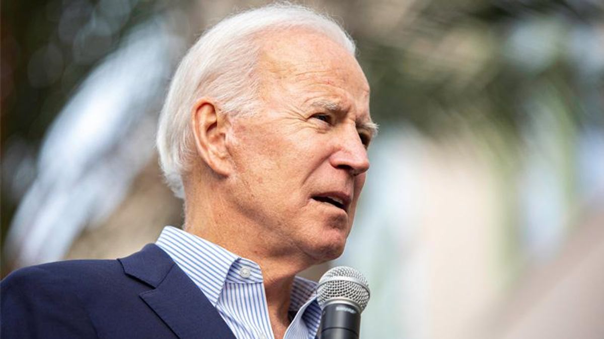 Biden heckled by Parkland parent during ceremony celebrating new gun legislation