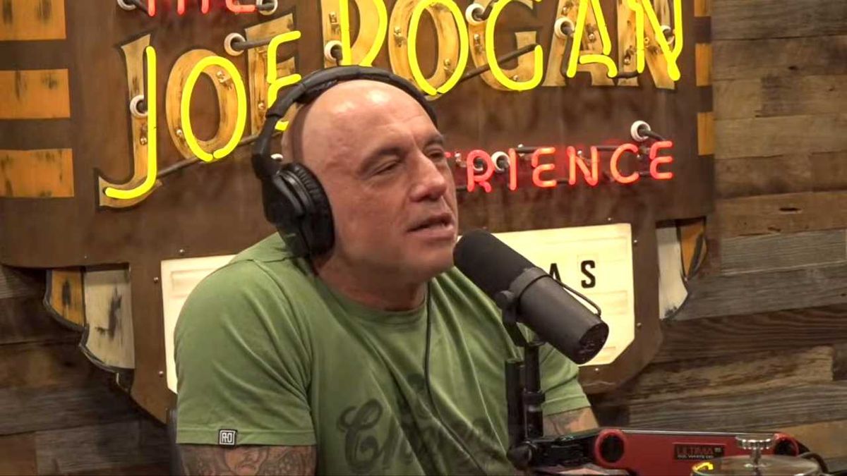 'Nothing nuttier': Joe Rogan agrees Trump 'losing it' after his Presidential Walk of Fame