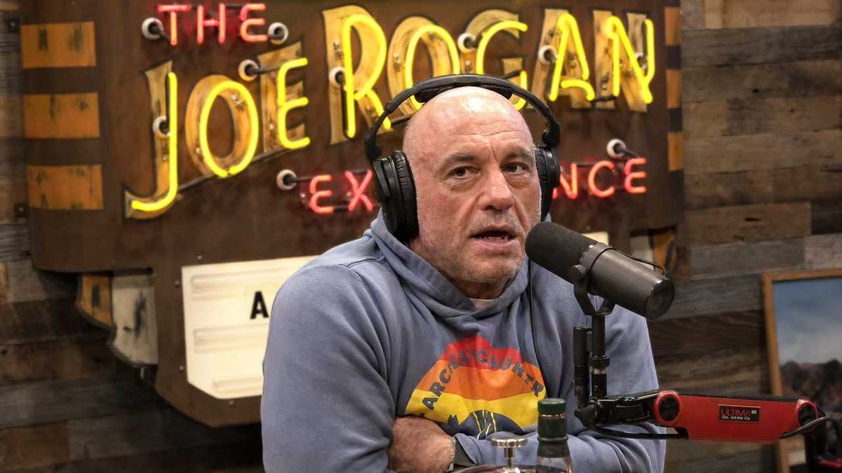 'That's nuts': Joe Rogan warns people will 'light NYC on fire' if Trump tries 3rd term bid