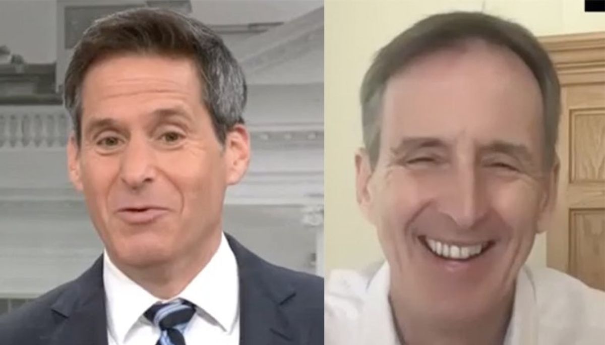 Watch: Ex-GOP lawmaker busts out laughing at Vance's stumbles as Trump's running mate