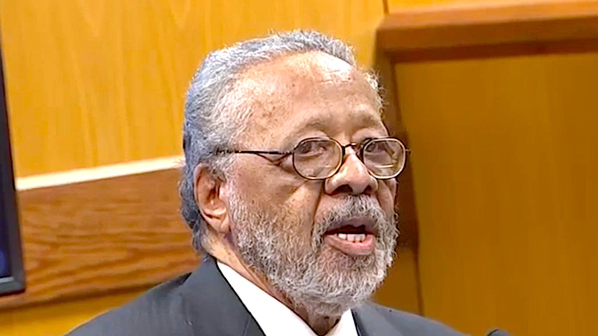 Lawyer tries to silence Fani Willis' dad as he describes threats that drove her from home