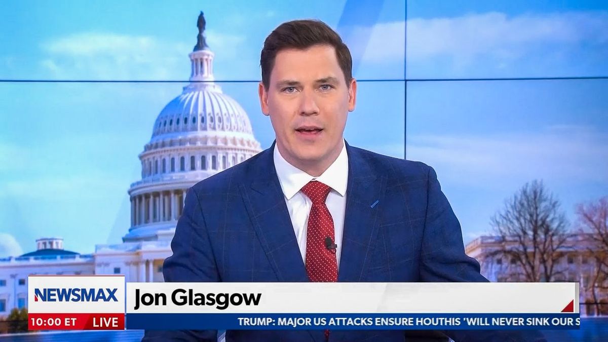'Looked at my 401(k) and gasped': Newsmax host shocked after tariffs hit personal wealth