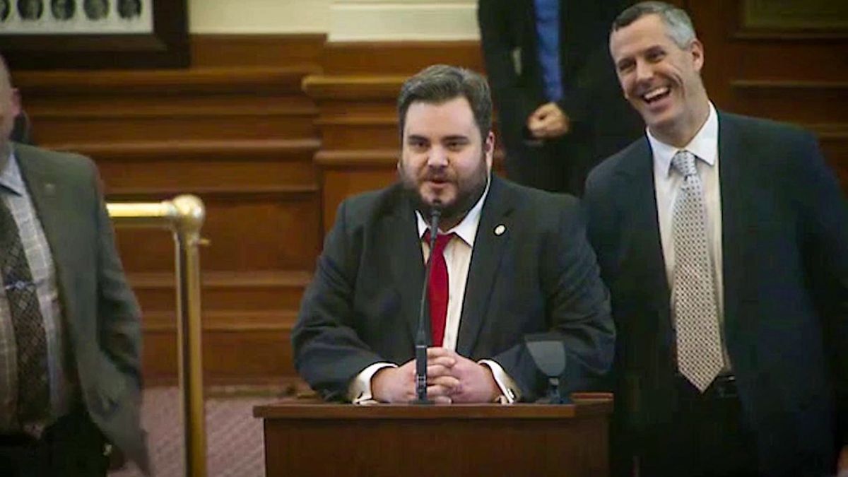 Ex-Texas rep. objects to sleeveless women during debate on 'pornography' in schools