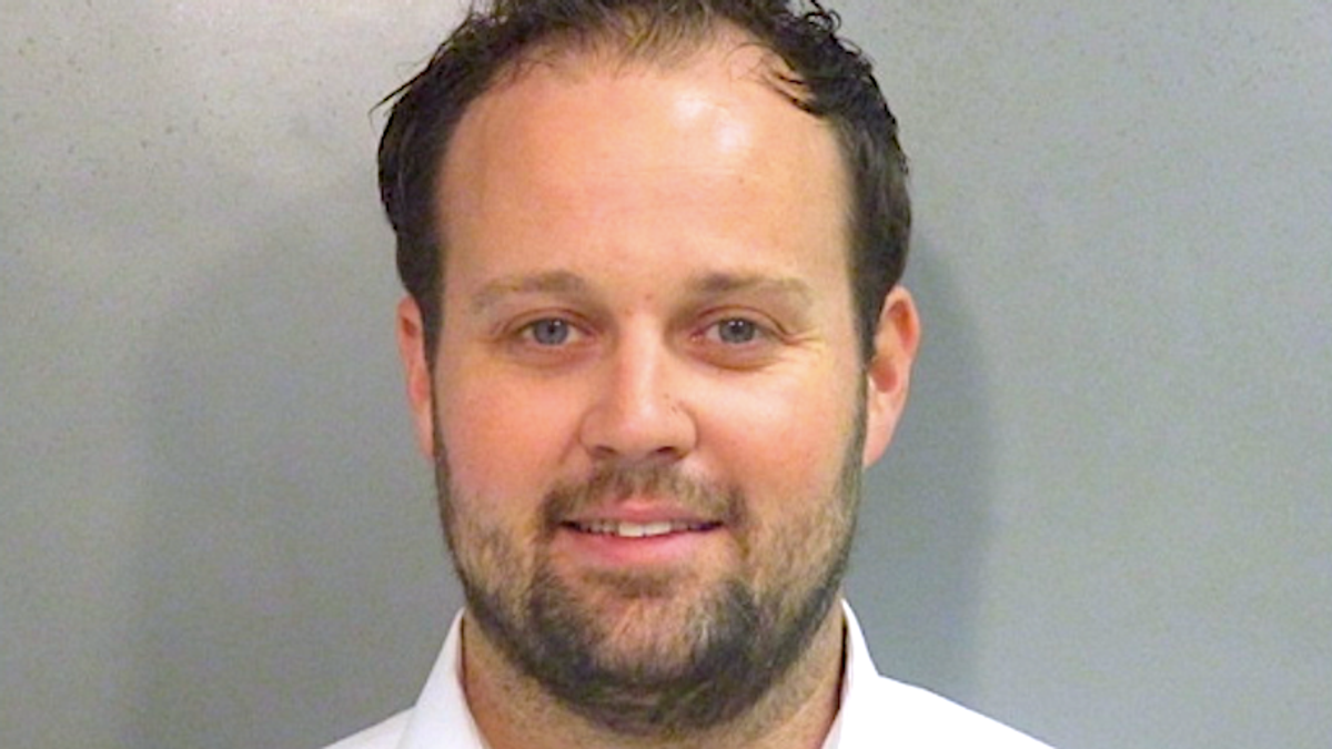 Josh Duggar seeks a new trial because judge refused to let him blame someone else for 'depraved' downloads