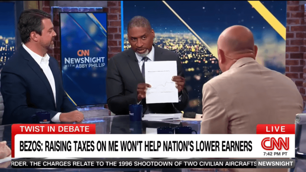 CNN panel comes unglued over Jeff Bezos's tax plan: 'What are you talking about?'
