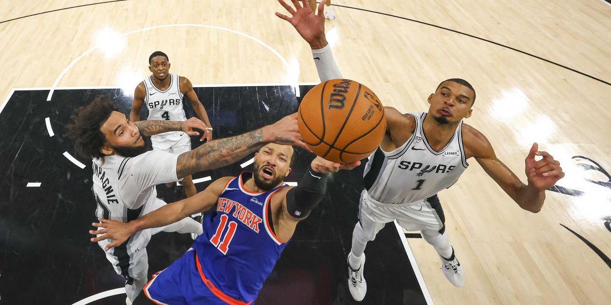NY Knicks forced to demand fans show up two hours early for game thanks to Trump