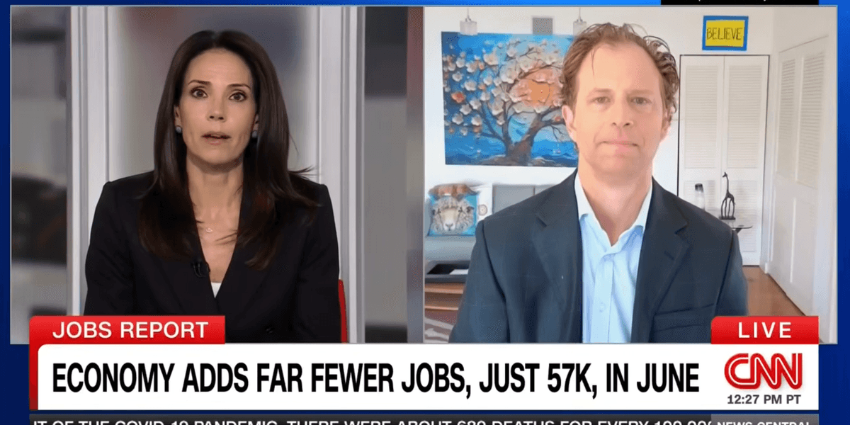 Economist flags troubling signs in Trump's economy: 'Shouldn't be so excited'