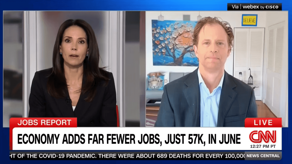Economist flags troubling signs in Trump's economy: 'Shouldn't be so excited'