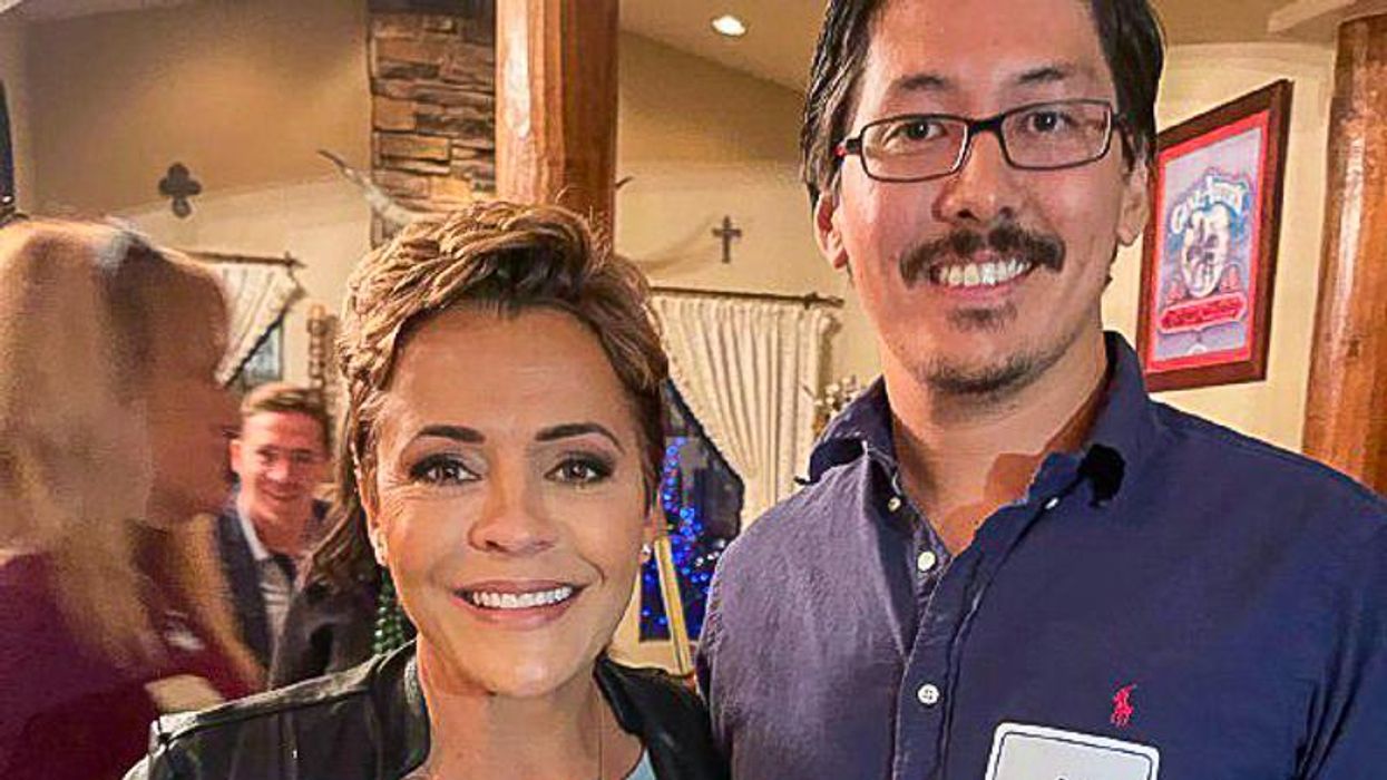 Trump-backed candidate for Arizona governor caught having dinner with top QAnon operator