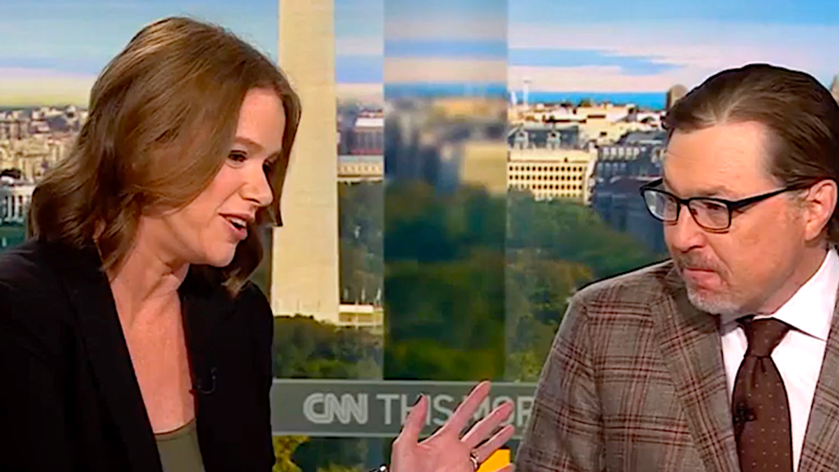 'Crossings are down': CNN panelist confronts GOP strategist on Harris' border record