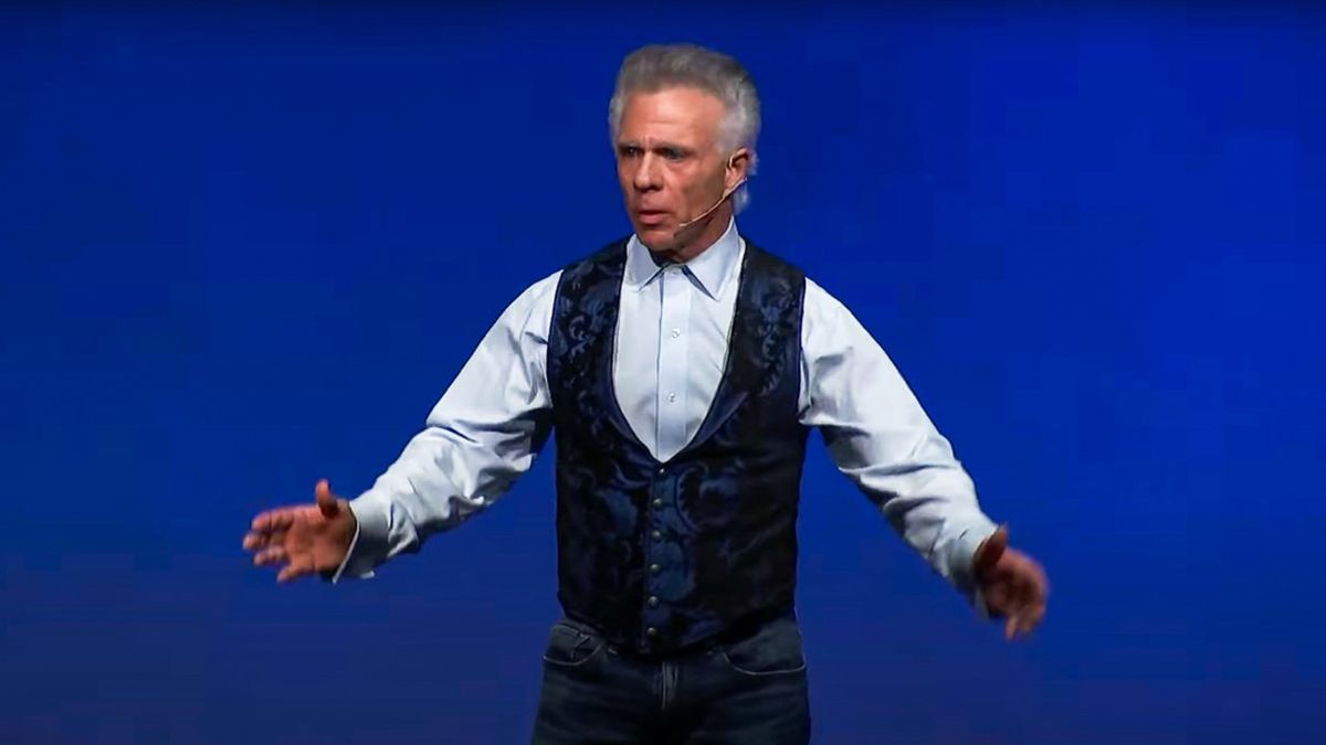 Right-wing pastor: God will kill Joe Biden for giving Medal of Freedom to George Soros