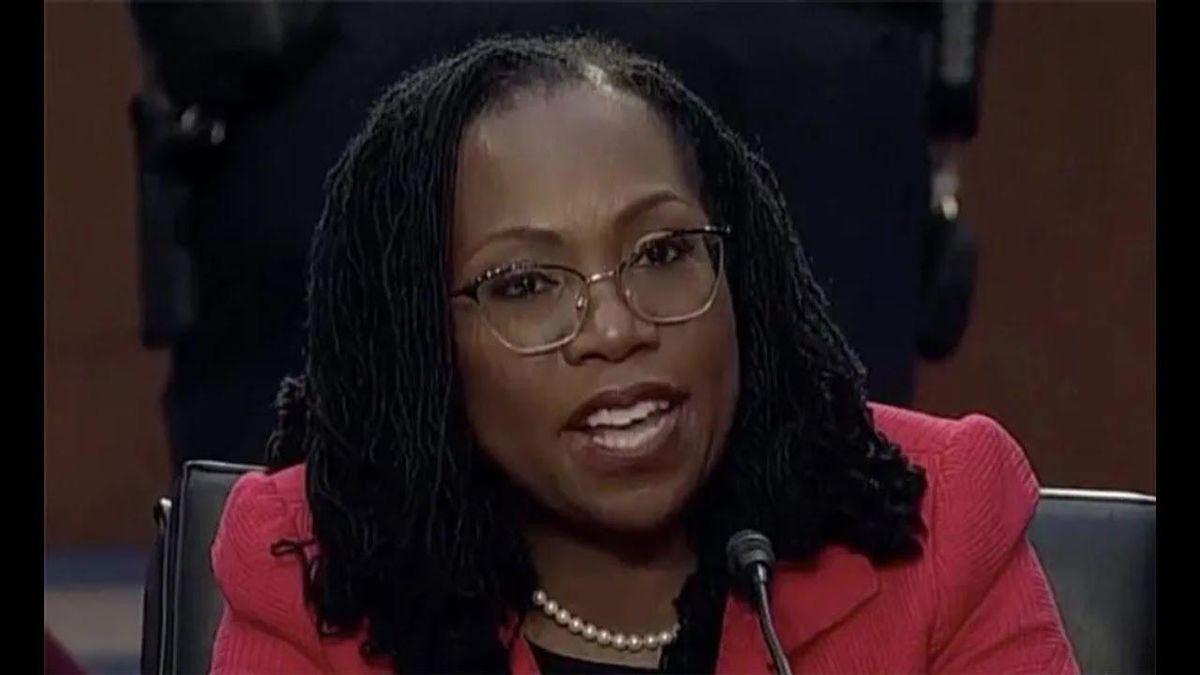 WATCH: Ketanji Brown Jackson refutes Josh Hawley's accusations about letting child porn offenders ‘off the hook’