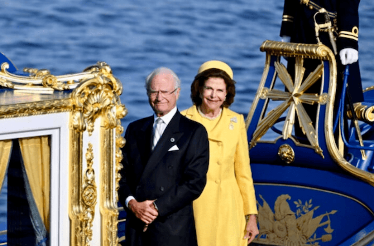Swedes throng capital for royal jubilee