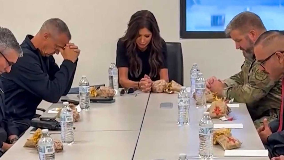 Kristi Noem prays to God for 'hedge of protection' around ICE at official DHS meeting