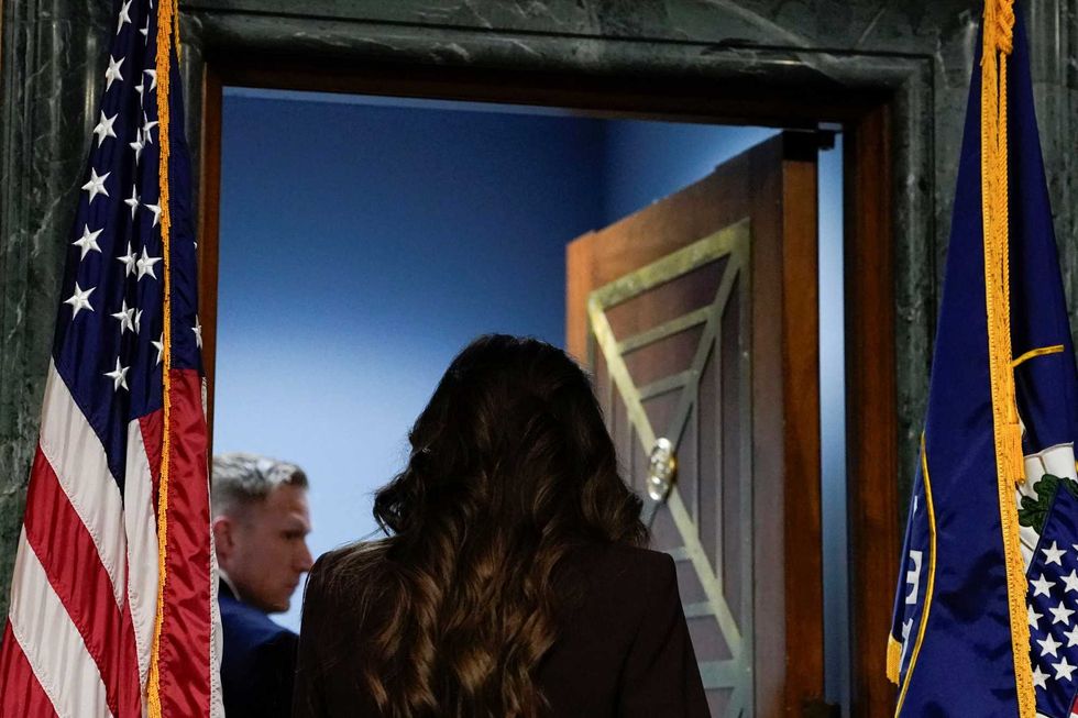 This Trump ghoul is shocked to learn taxpayers turned her jet into a love nest