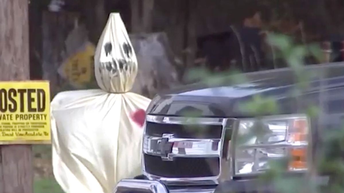 New Jersey man flips out when questioned about apparent KKK figures in his Halloween display