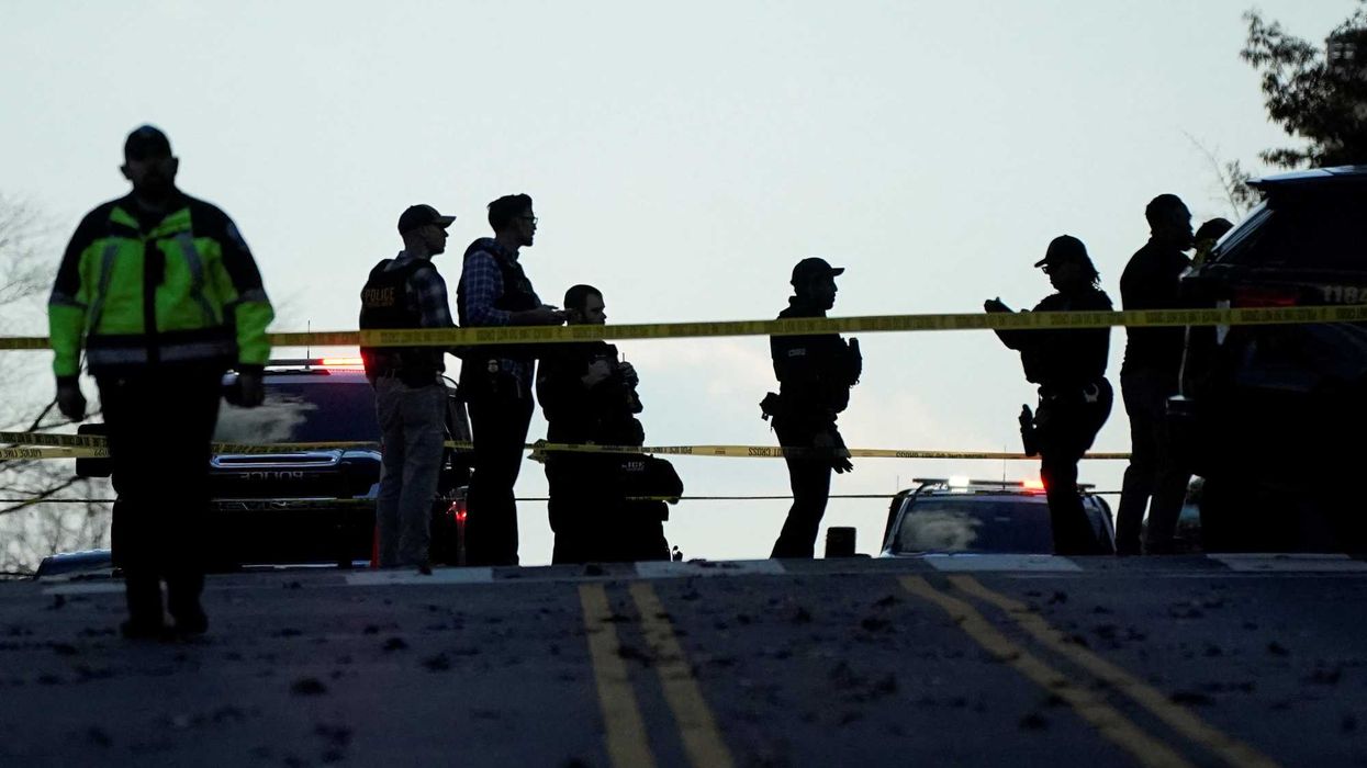 Officials walk back announcement 2 National Guard troops died in DC shooting