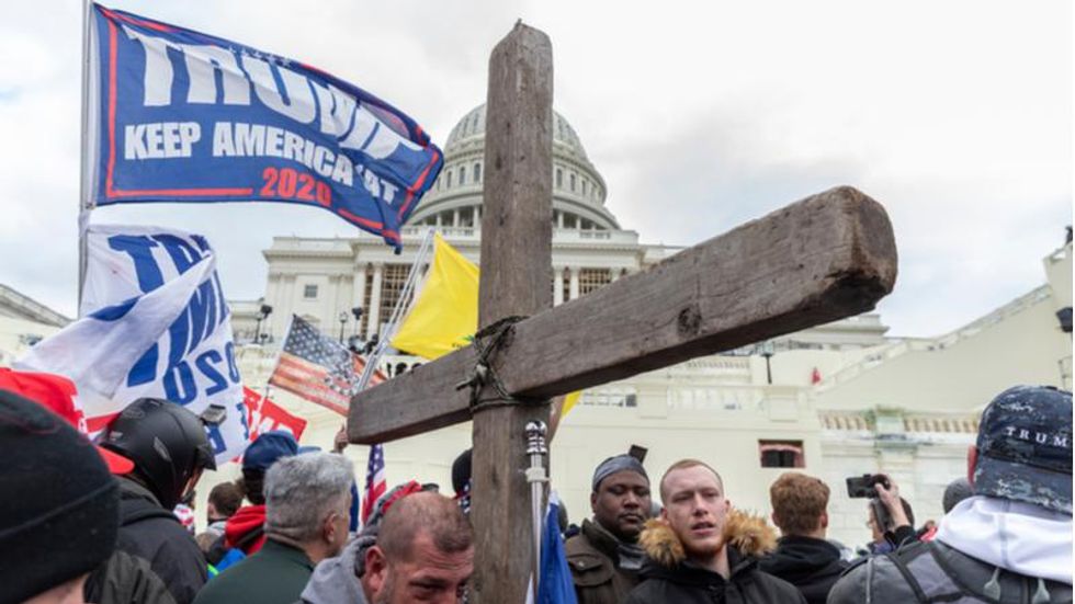 Capitol rioter throws Trump under the bus in plea for leniency