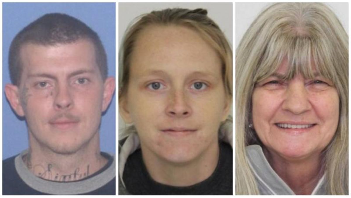 Ohio deputies serving a search warrant find a 3-year-old held in a filthy cage and 2-year-old carrying a meth pipe