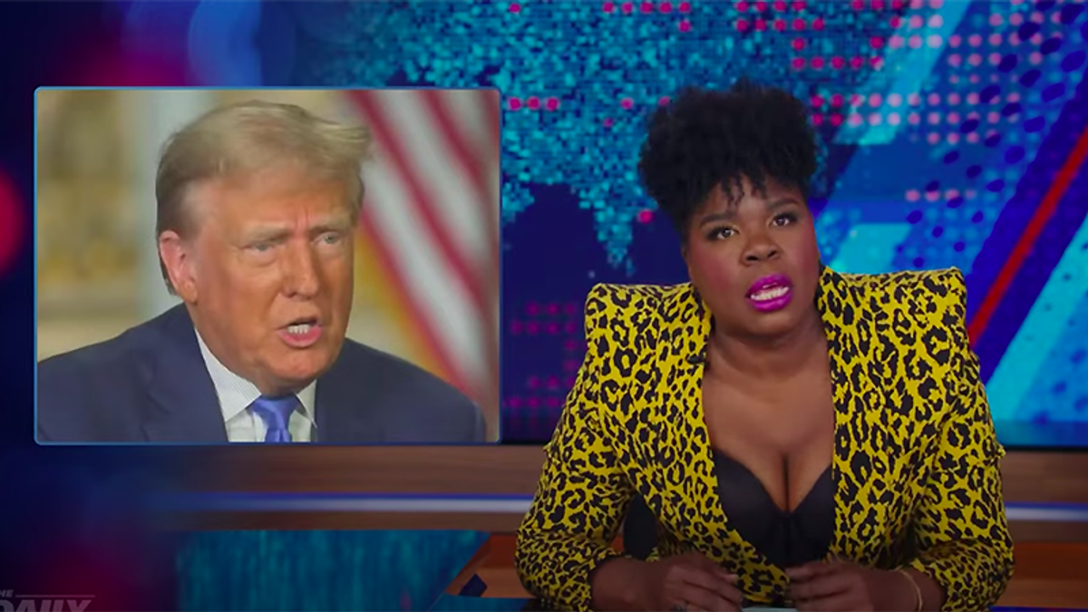 Trump thinks genies come out of boxes because his can't afford lamps: Leslie Jones