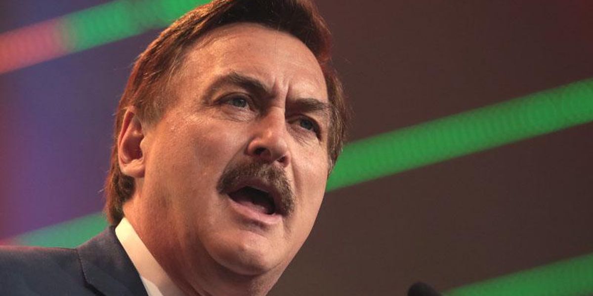 Lindyll Mike Lindell insists he wasn't paying tribute to Nazis with new pillow ...