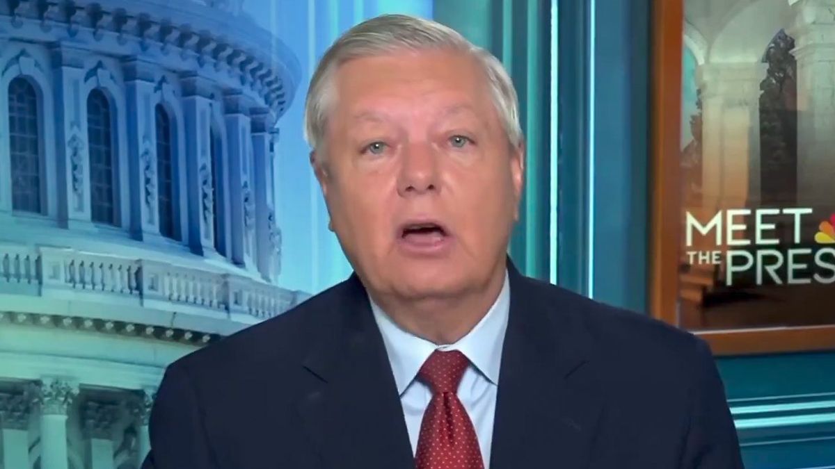 Lindsey Graham sounds alarm on Trump campaign: 'The showman may not win this election'
