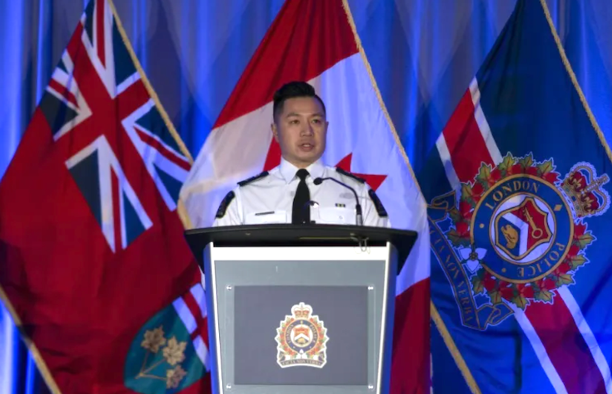 Police apologize in Canada hockey gang rape case