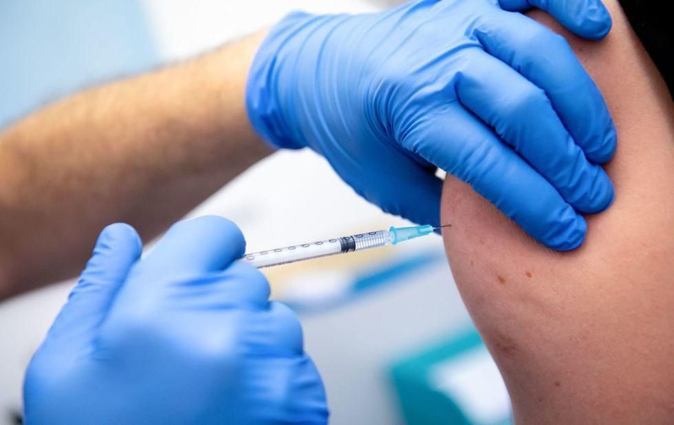GOP candidate caught in a 'blatant lie' while attacking FDA's approval of COVID-19 vaccine