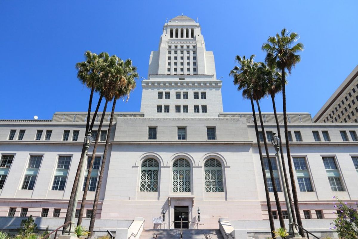 Los Angeles deputy mayor accused of making bomb threat against City Hall