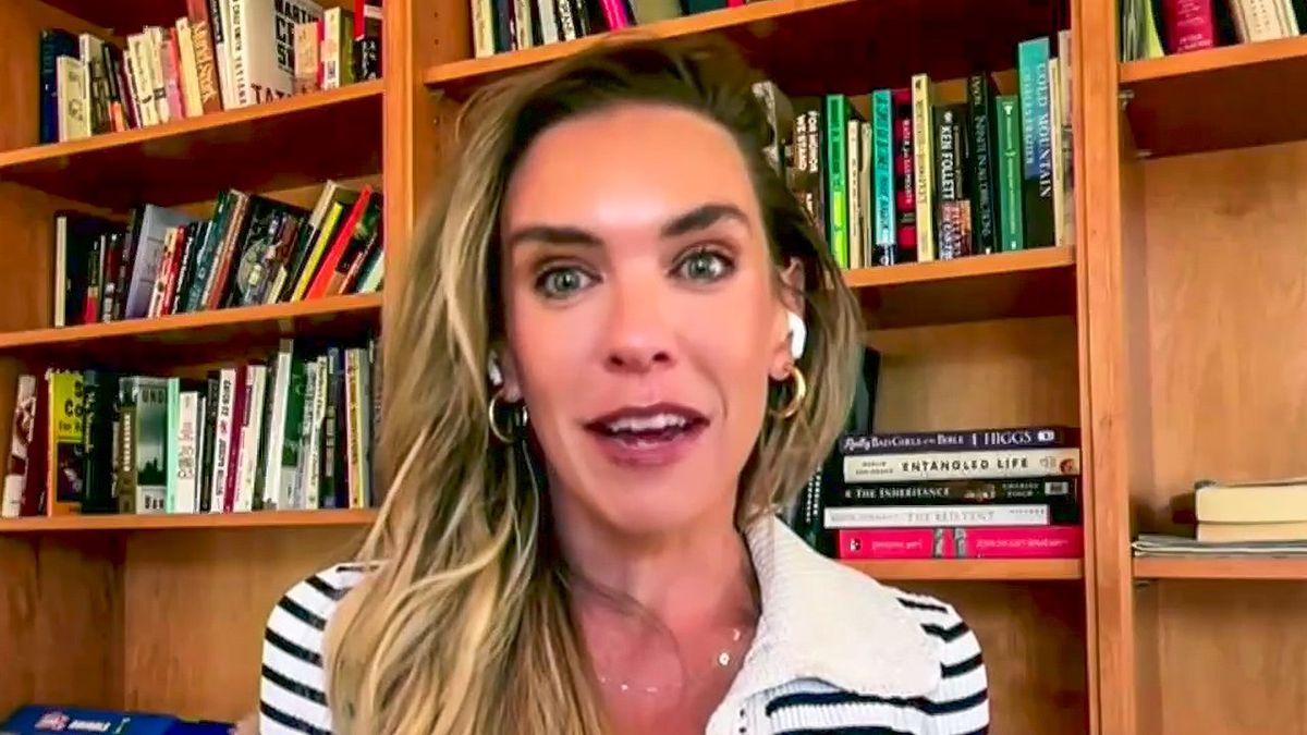 Pundit calls out Fox News: 'We're using this segment to carry water for Trump'