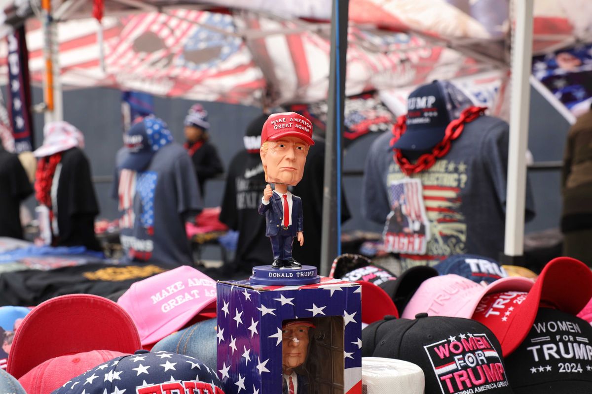 MAGA merch-hawkers face death spiral as Trump economy wipes out his base: analysis