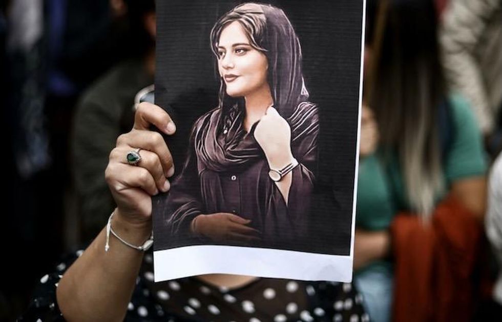 Death toll doubles in 'harrowing' Iran protest crackdown