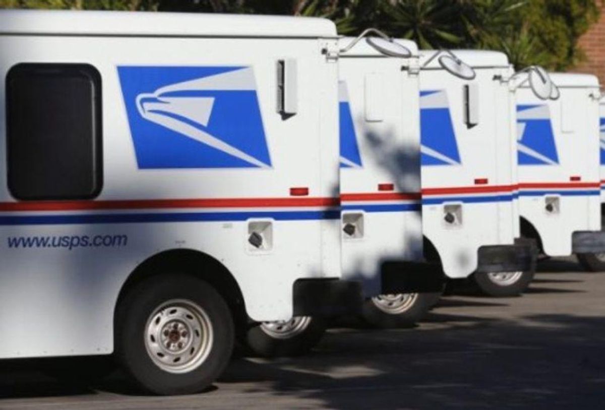 Efforts underway to reverse USPS fleet deal