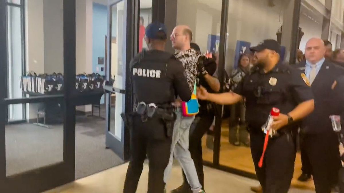 Police forcefully detain man at TN Gov. Bill Lee's speech for yelling 'drag is not a crime'