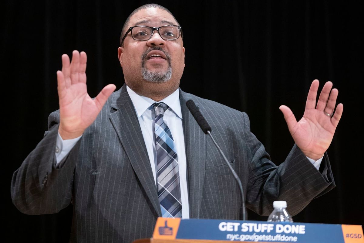 Bragg trashes Trump's hush money recusal motion for 'vanishingly small number of facts'