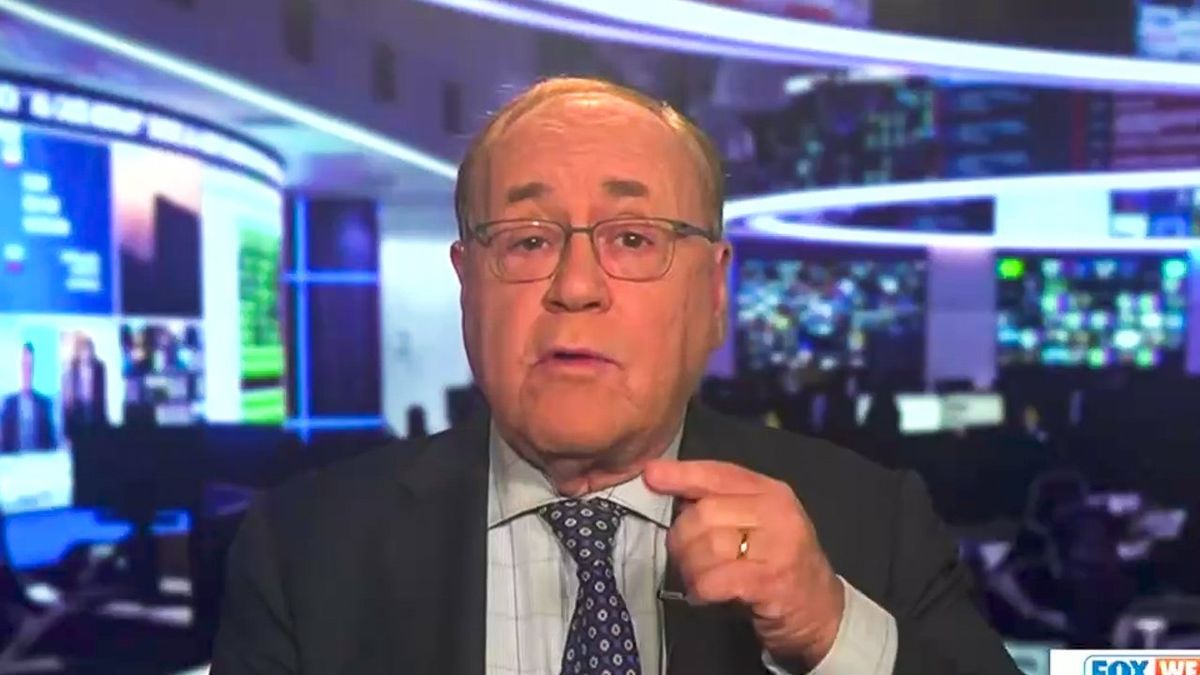 Fox News medical expert knocks down right-wing conspiracy theory about NFL player's clot