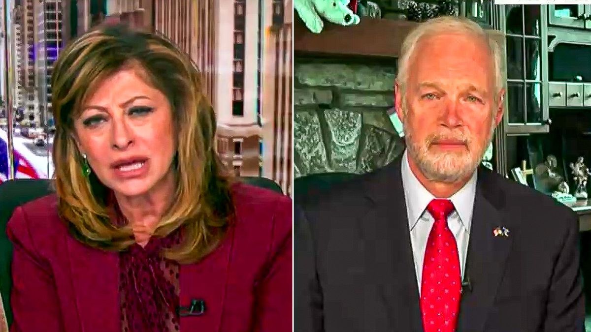 'I'm not racist': Maria Bartiromo and Ron Johnson freak out over migrants with cell phones