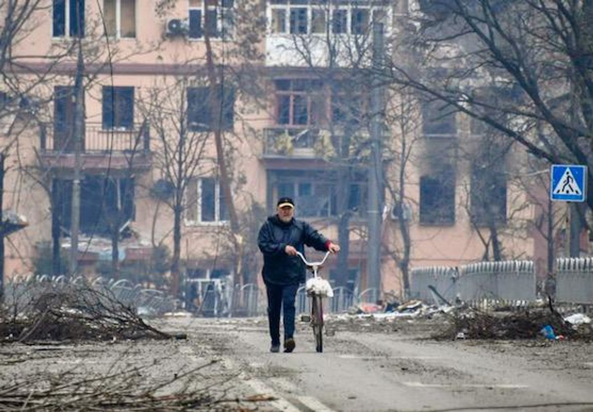 Chemical weapons threat raises stakes for Mariupol’s last stand