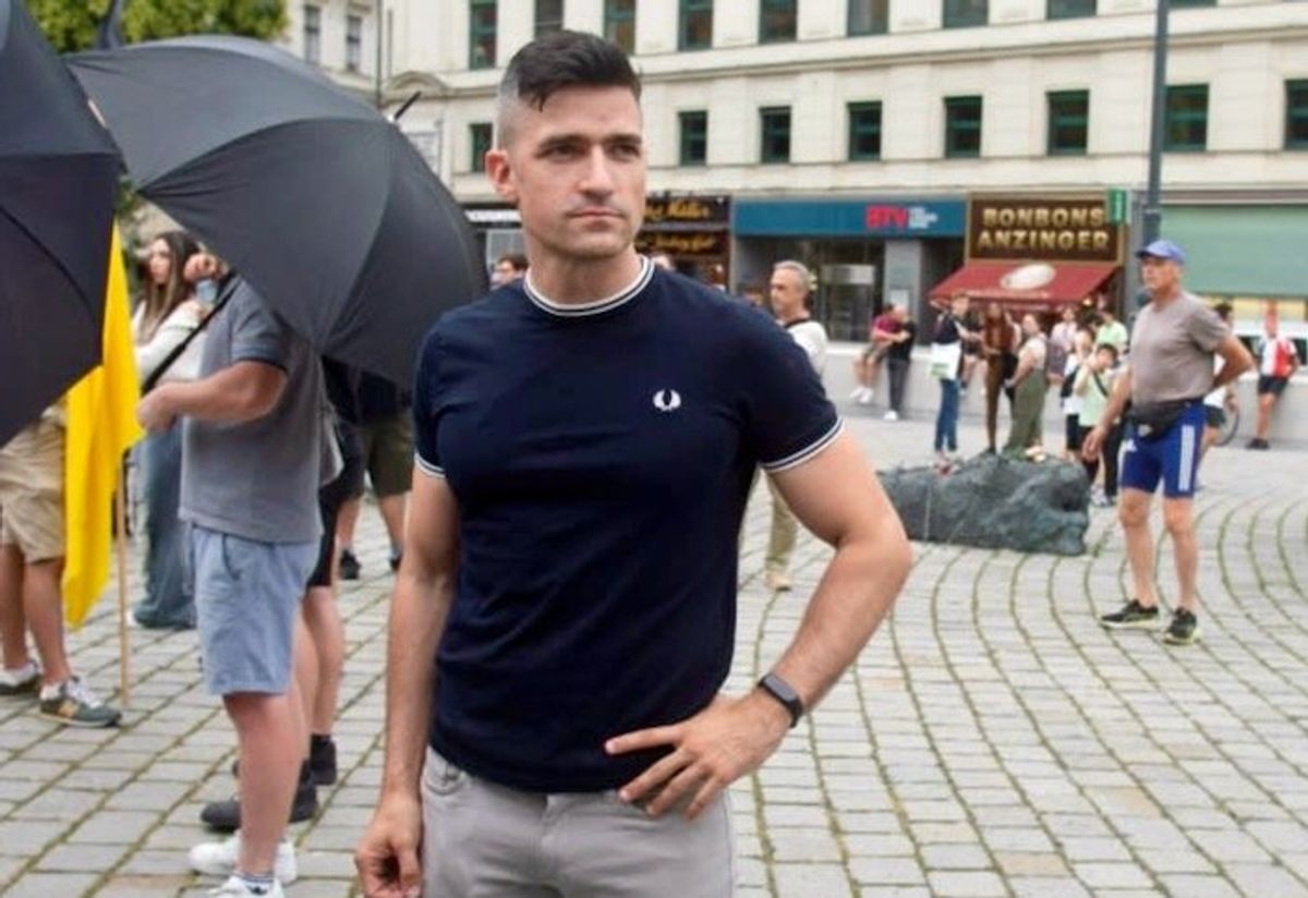 Austrian far-right radical arrested after defying Swiss entry ban